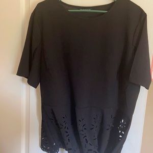 Black short sleeve shirt